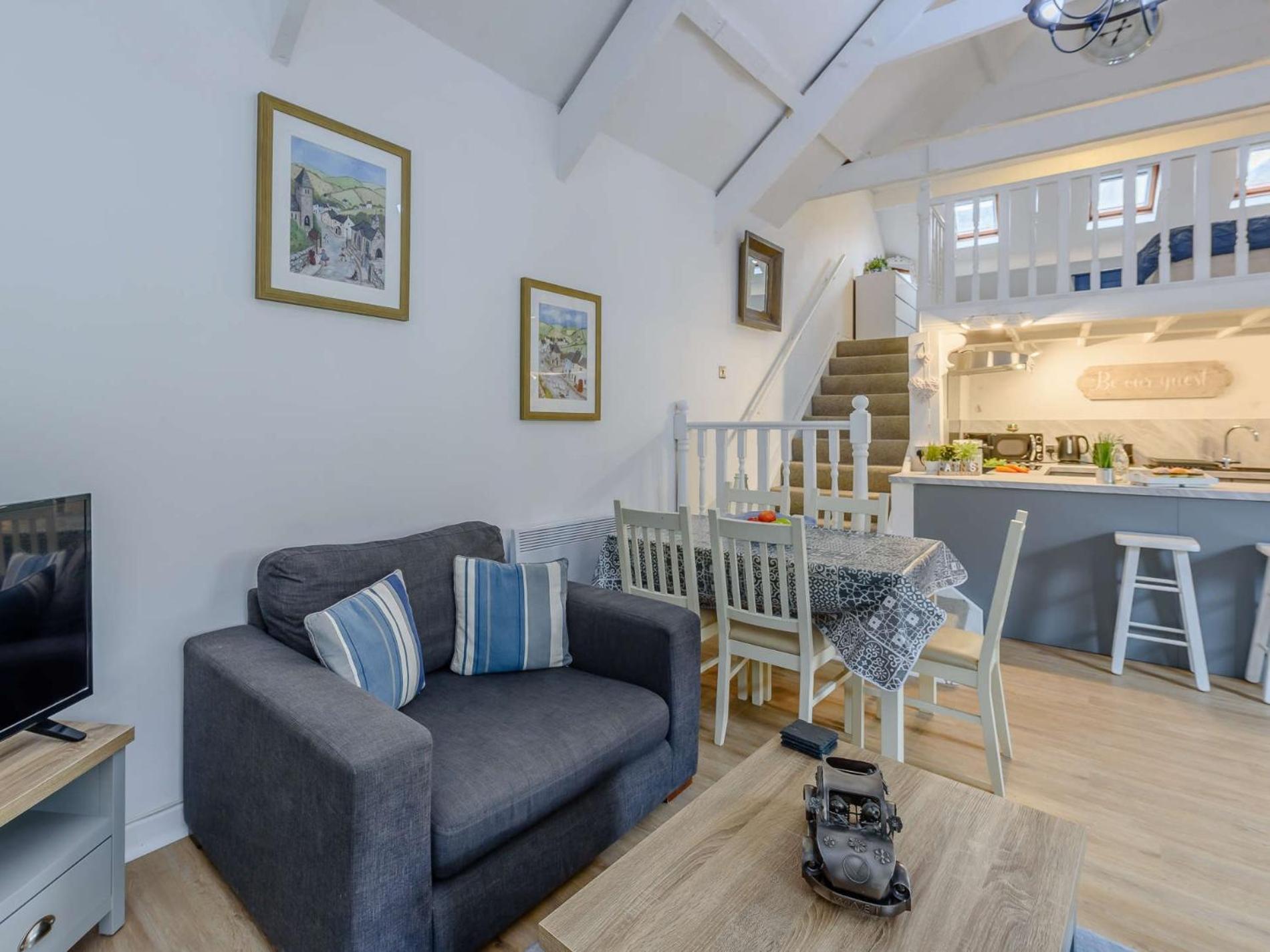 2 Bed In Tenby 86854 Exterior photo